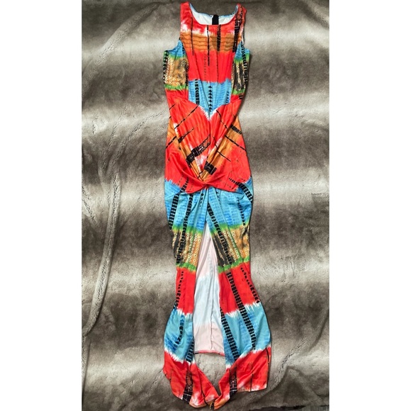 Dresses & Skirts - Tie Dye Sleeveless Front Knot Full Length Dress S